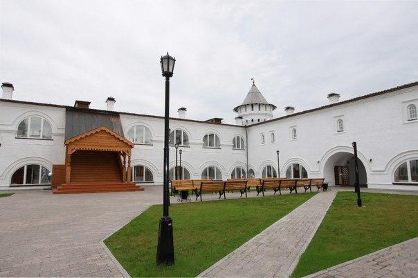 Gostiny Dvor Otel Tobolsk Dış mekan fotoğraf